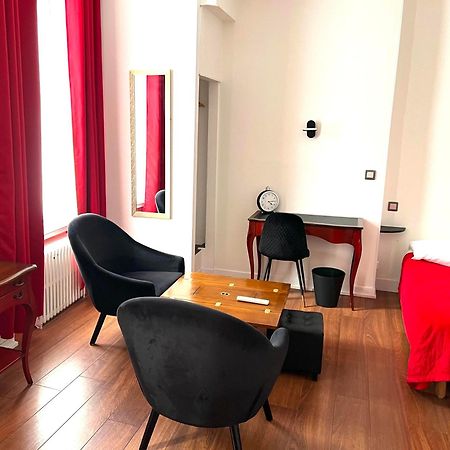 Hotel De La Gare Cherbourg-en-Cotentin Bagian luar foto